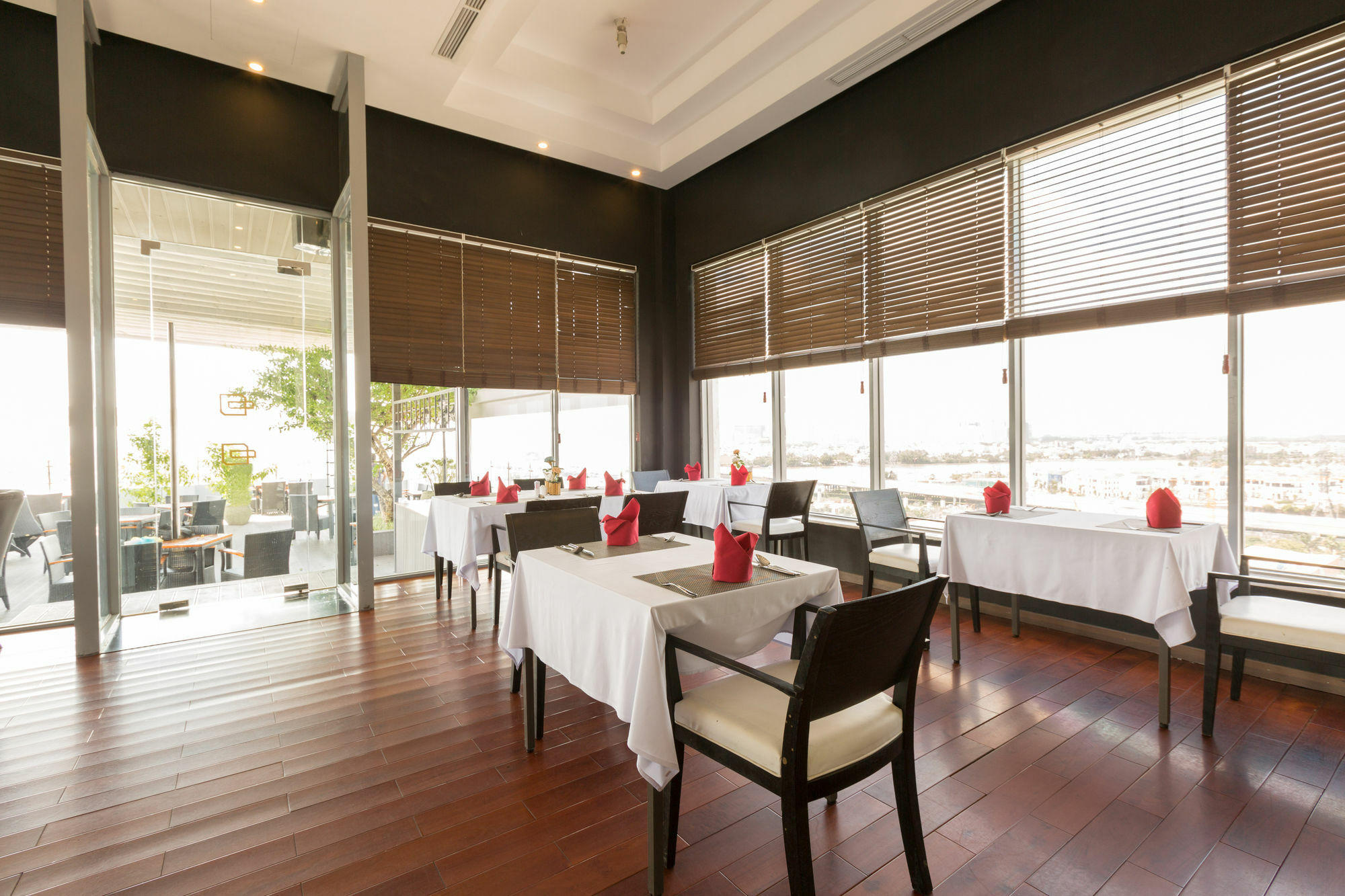 Charm Suite Residence Saigon Ho Chi Minh City Bagian luar foto