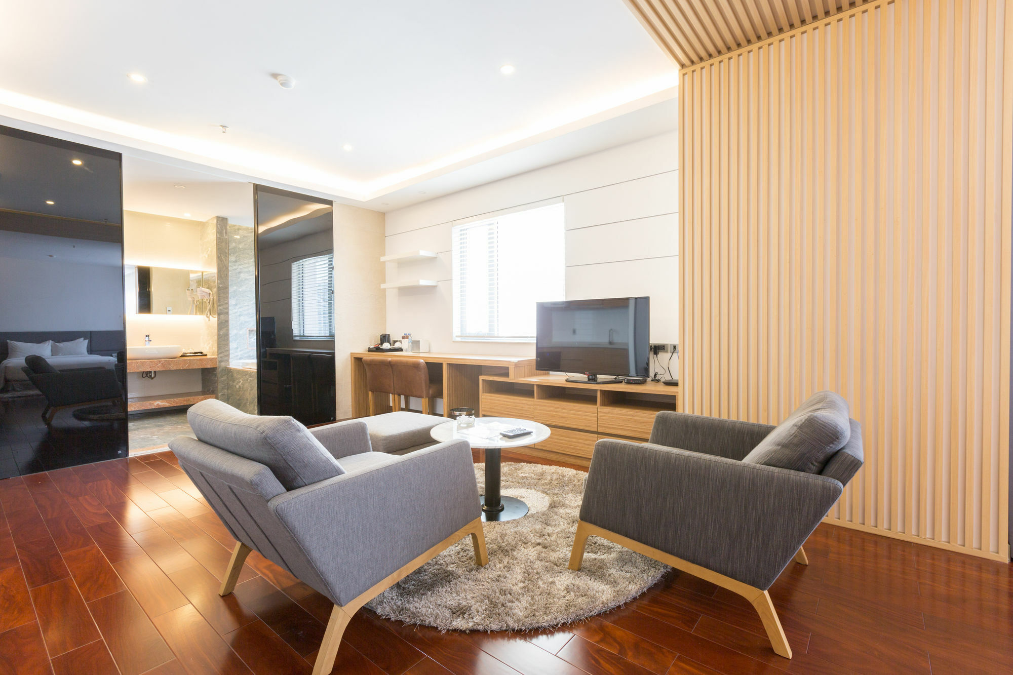 Charm Suite Residence Saigon Ho Chi Minh City Bagian luar foto