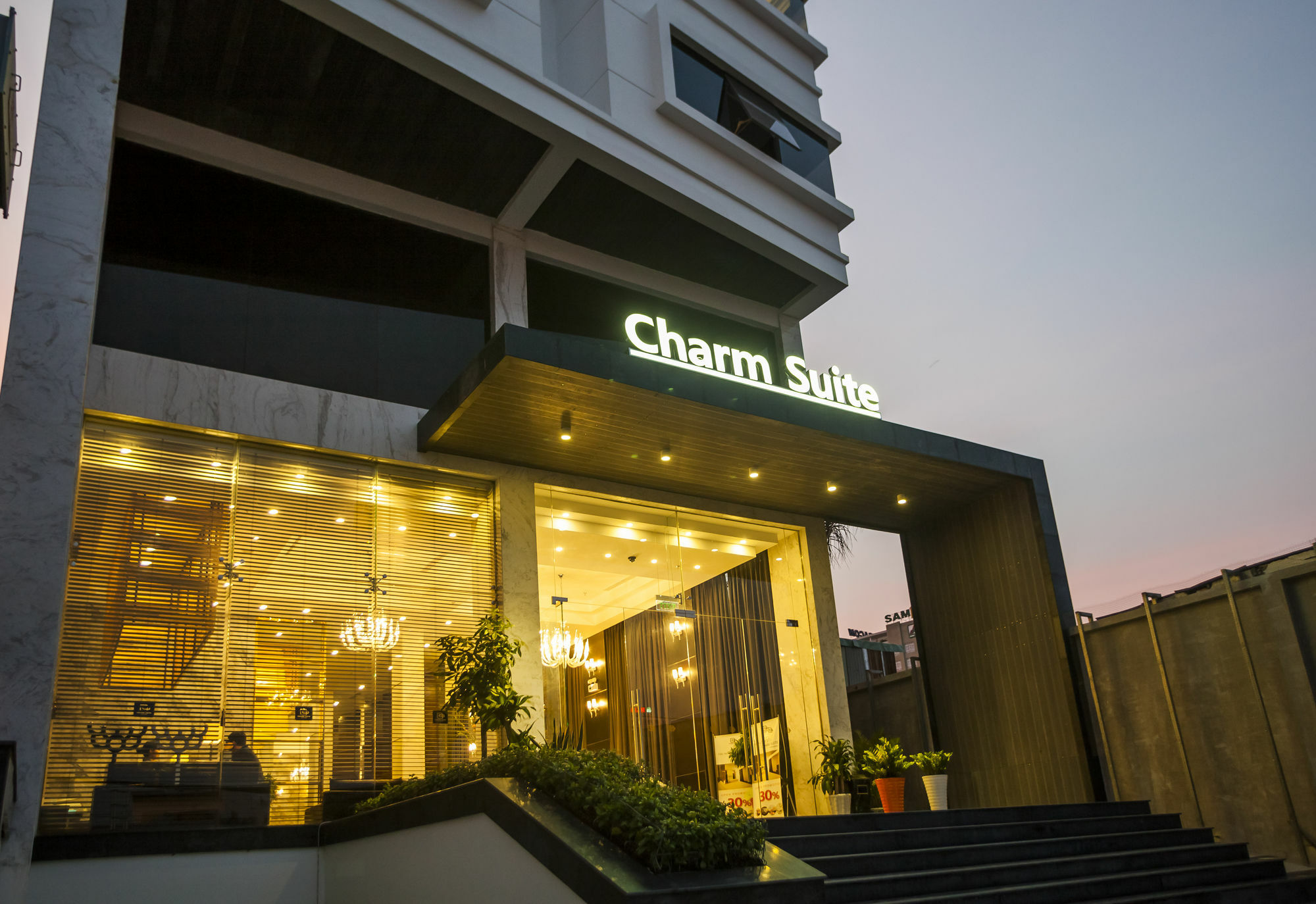 Charm Suite Residence Saigon Ho Chi Minh City Bagian luar foto