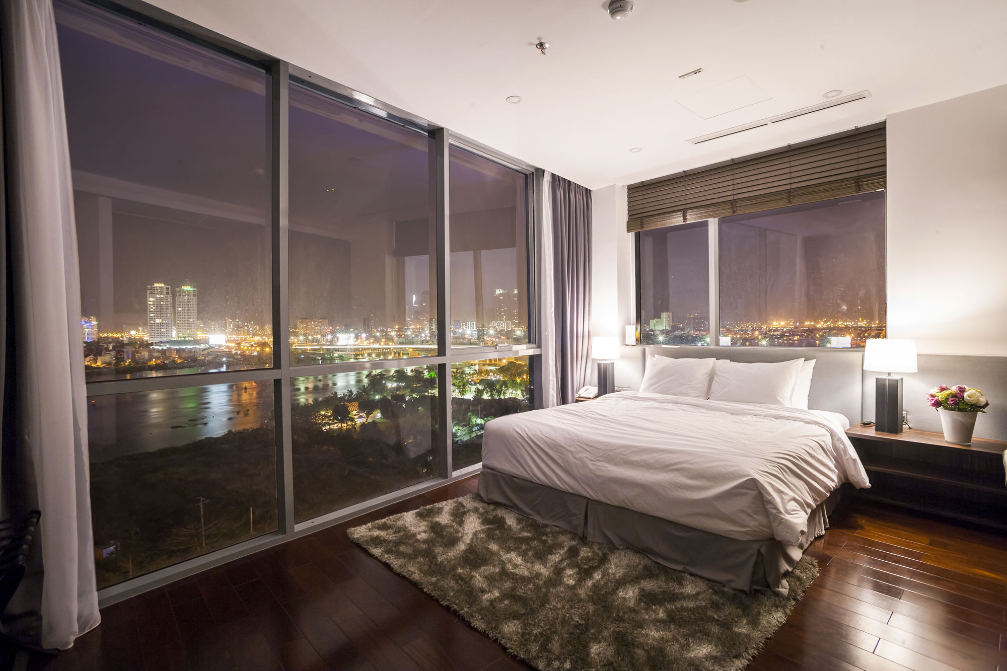 Charm Suite Residence Saigon Ho Chi Minh City Bagian luar foto